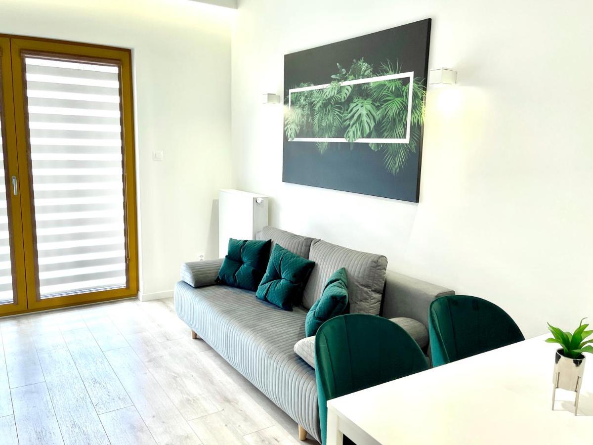 Modern Green Apartment Krakow Luaran gambar